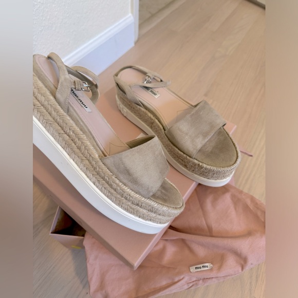 Miu Miu sandals - Picture 1 of 6